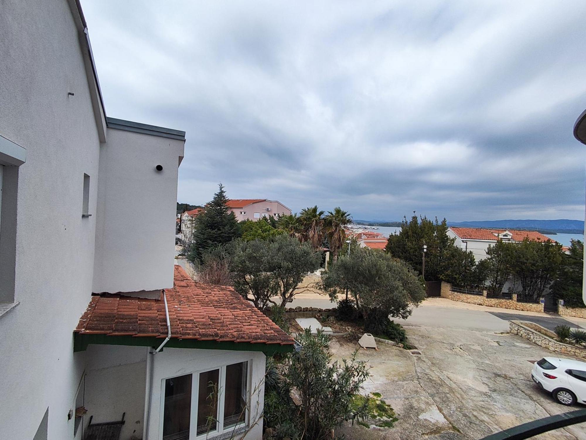 Apartmani Ivandic Murter Oda fotoğraf